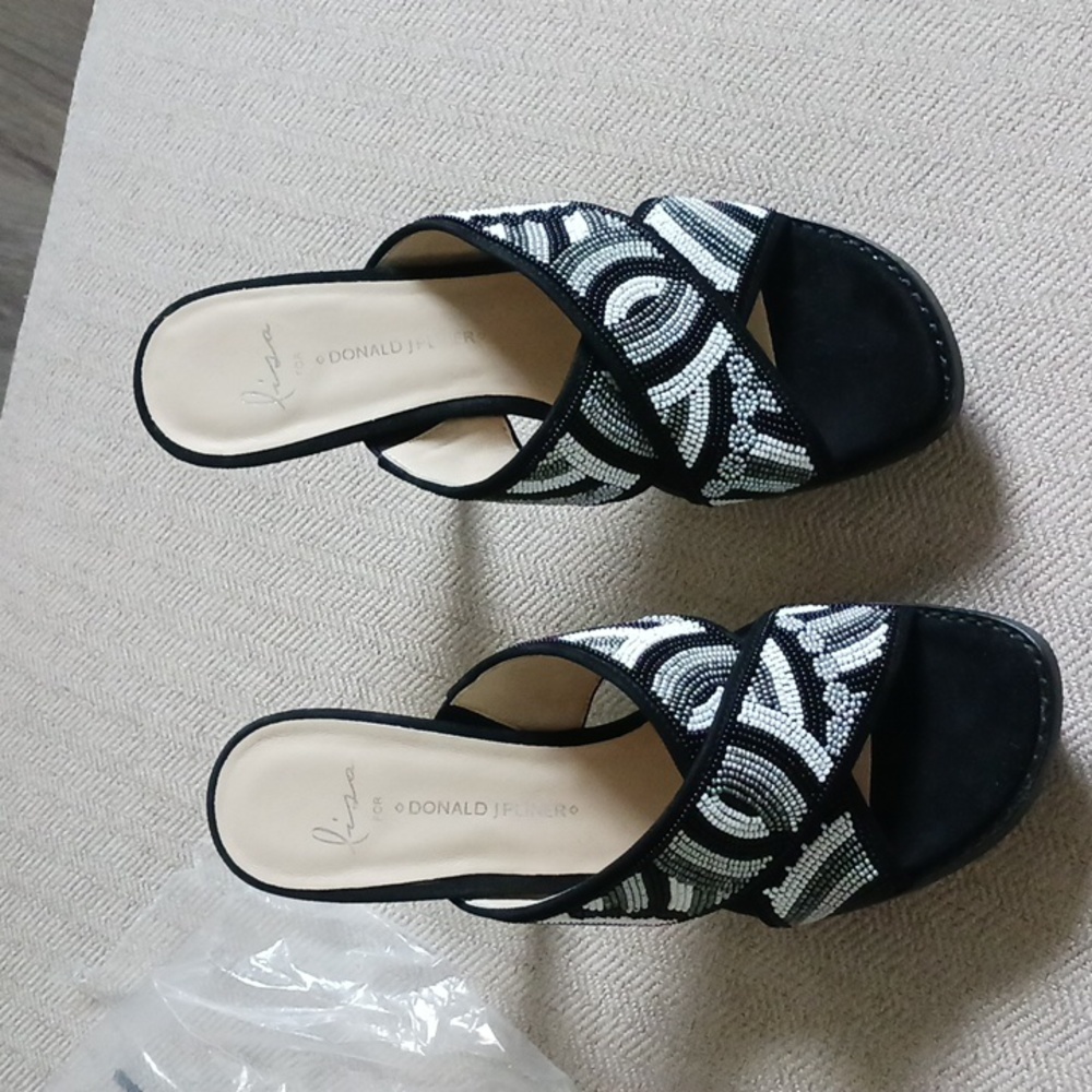 Platform sandals